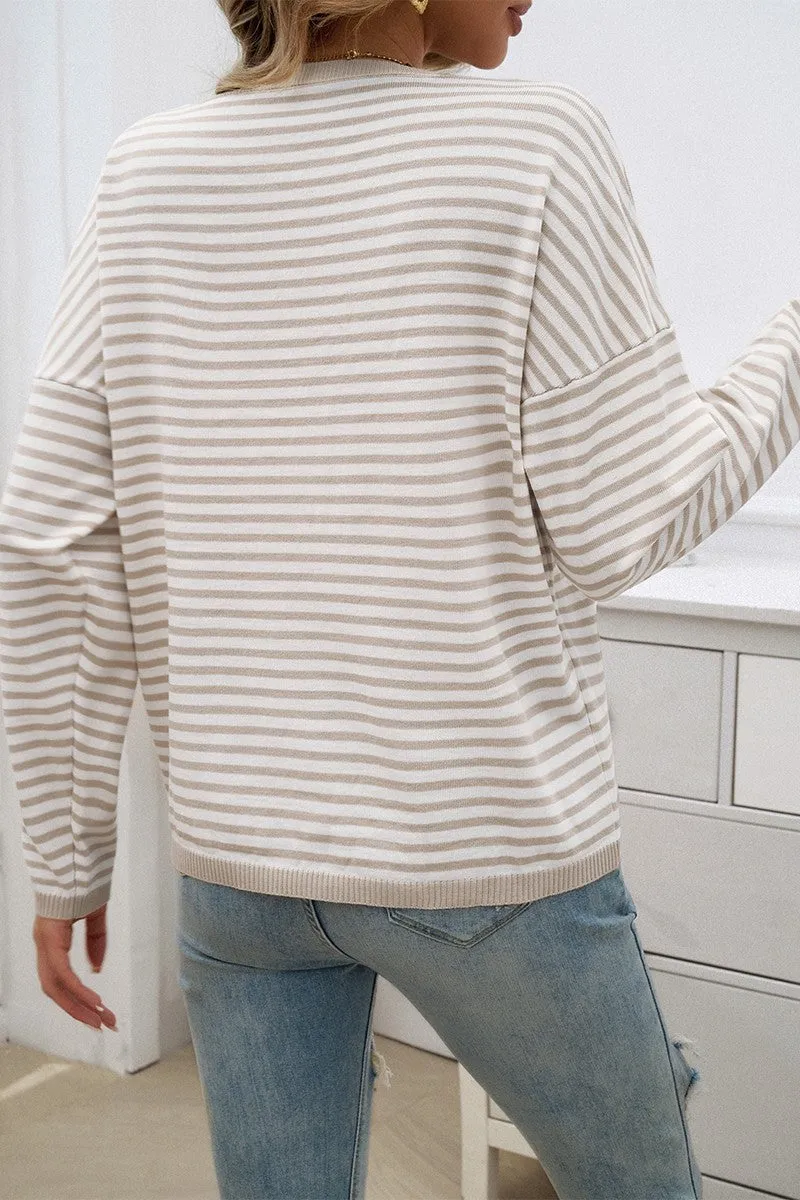 Contrast Charm Pullover