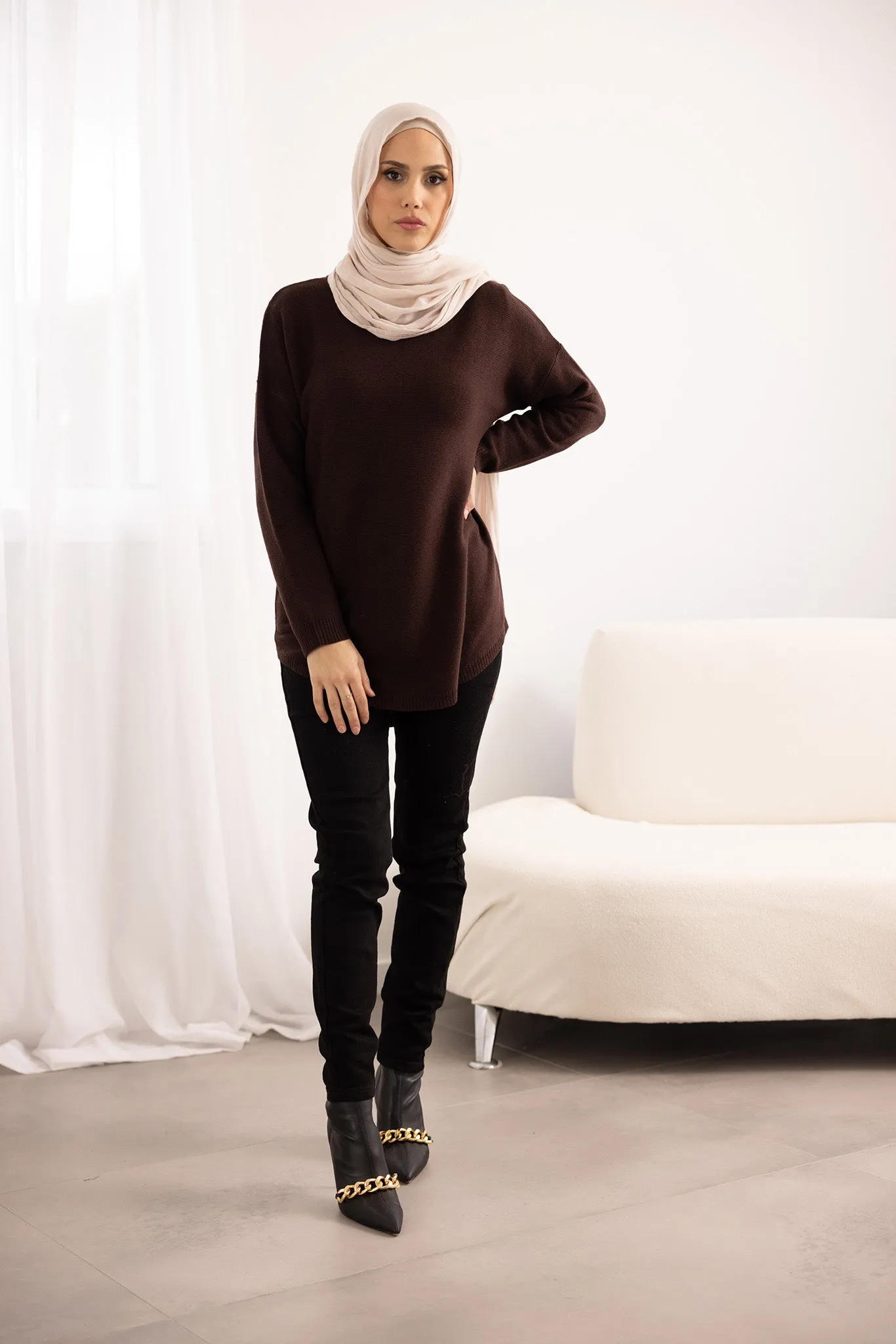 Curved Hem Pullover Knit Top - Dark Shades