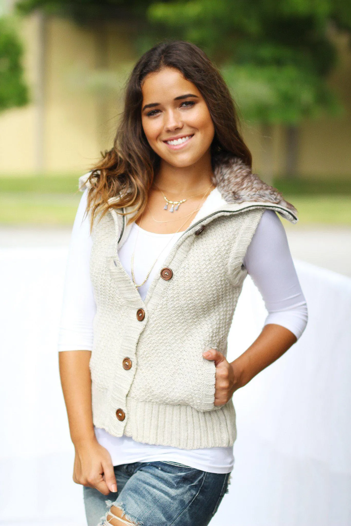 Khaki Sweater Vest With Fur