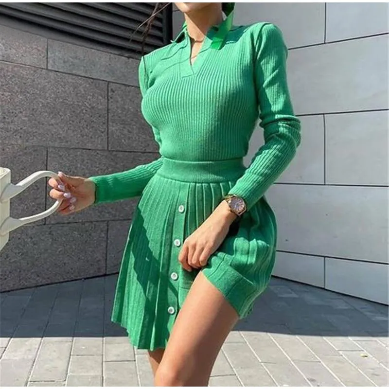 Knitted Pleated Mini Skirt Suit