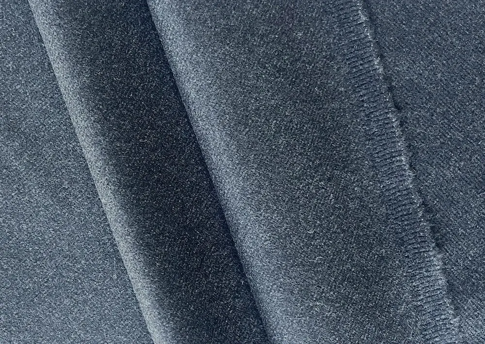 Mid-Weight High-End Porpoise Wool Flannel (Made in Italy)