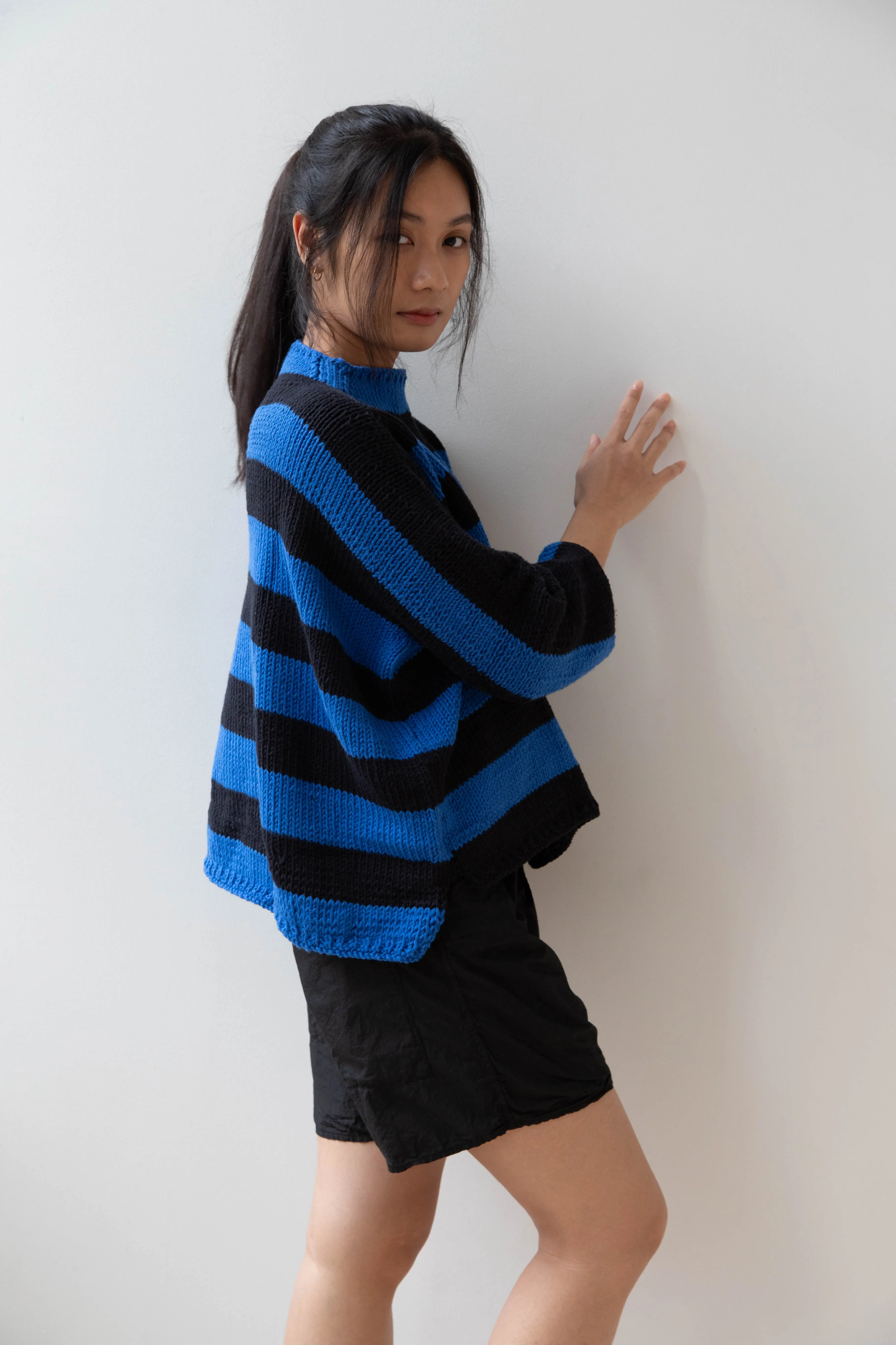 Nitto Branco Listrado Sweater in Black & Cobalt