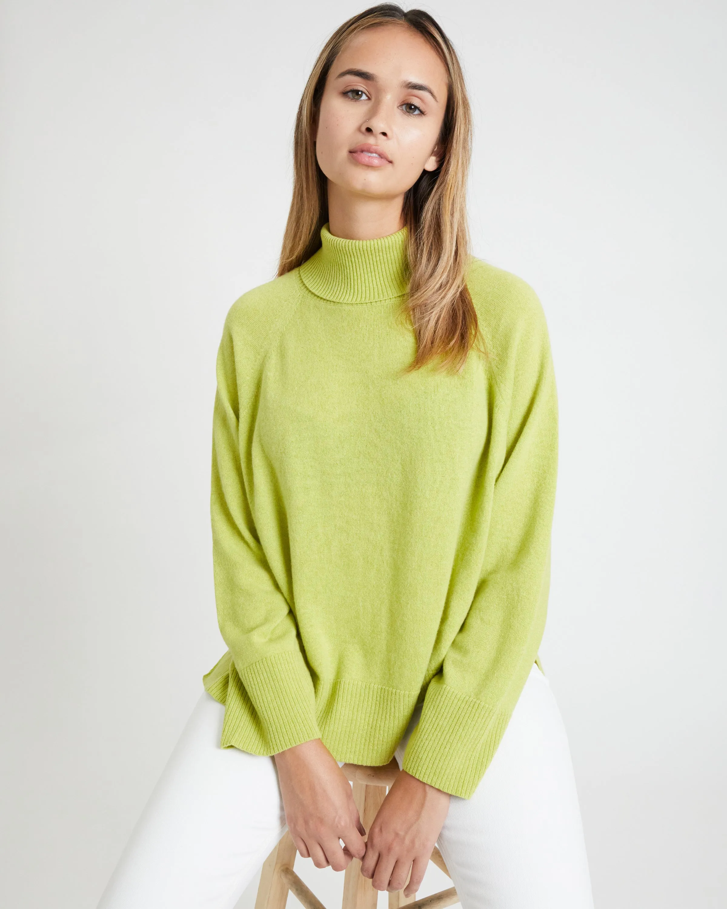 ORBA Boxy Turtleneck Cashmere Sweater