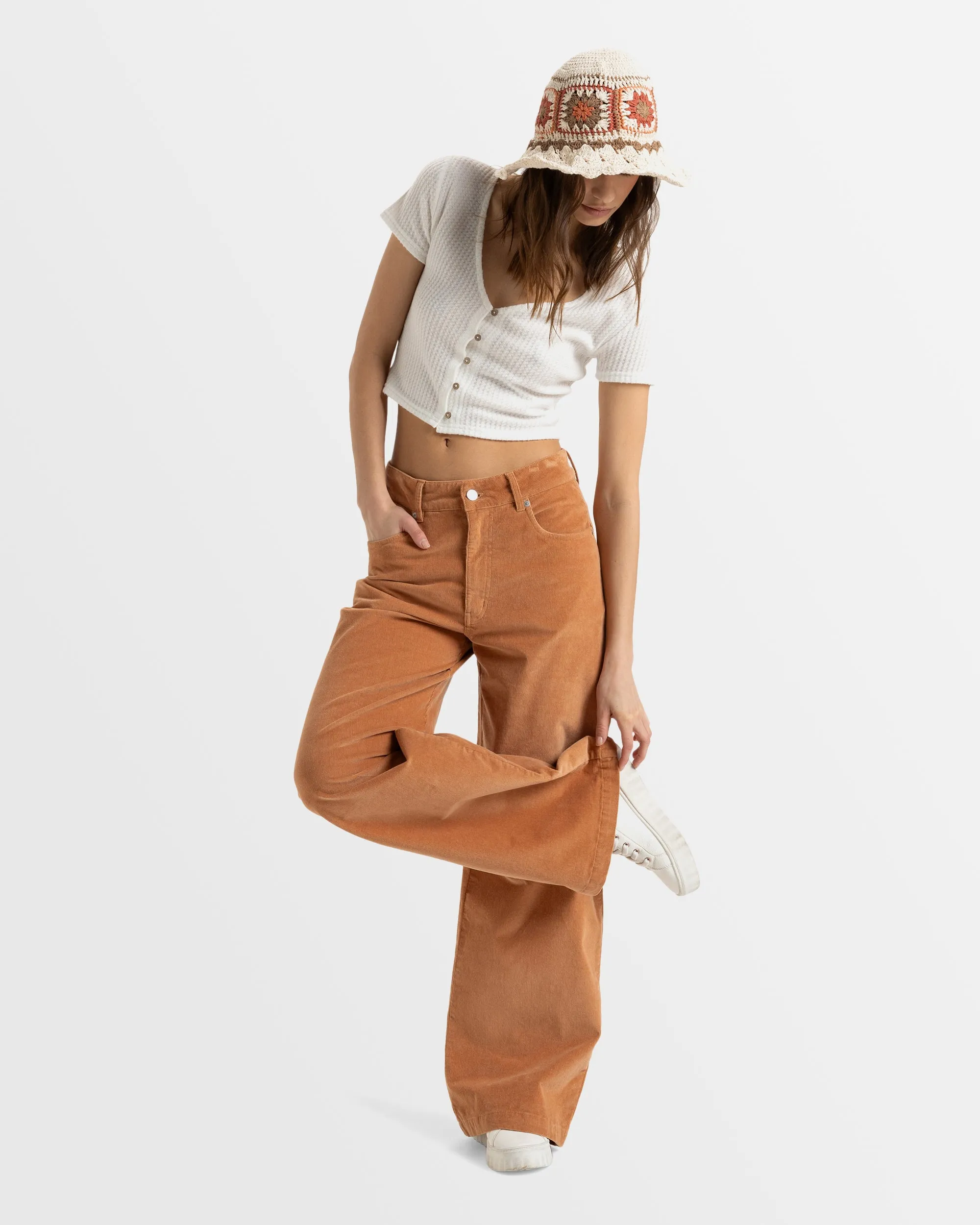 Womens Surf On Cloud Corduroy Pant