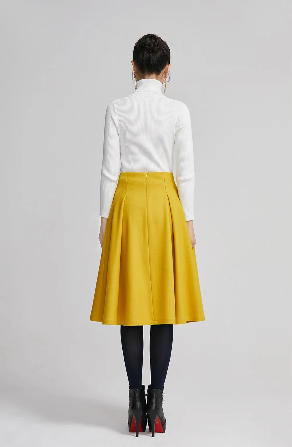 Yellow knee length pleated coat for women with high waist 2260