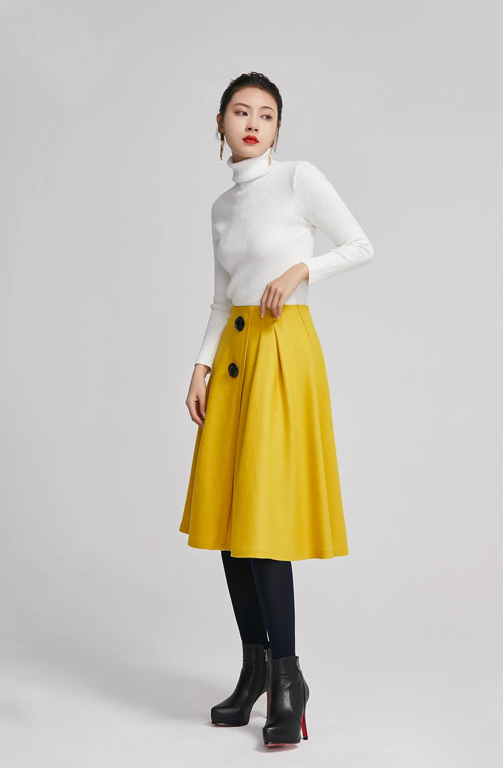 Yellow knee length pleated coat for women with high waist 2260